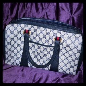 AUTHENTIC VINTAGE GUCCI Shoulder strap bag